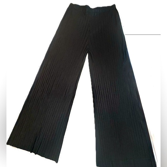 NWT Milano Black Palazzo Wide Leg Pleated Accordion Pants size Large - Picture 2 of 9